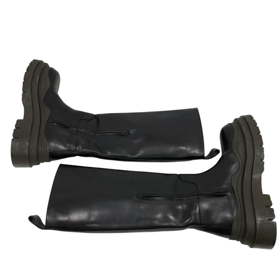 BOTTEGA VENETA（ボッテガ・ヴェネタ） タイヤブーツ ロングブーツ