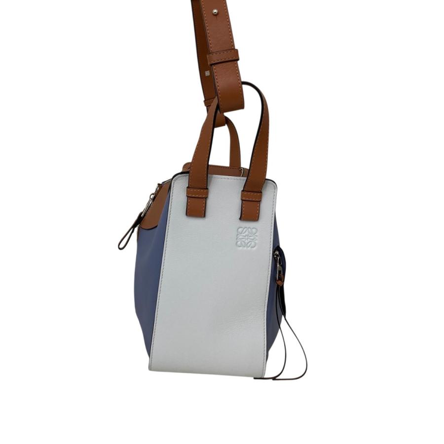 LOEWE（ロエベ） 【値下げ】LOEWE ハンモック ハンドバッグ ライト