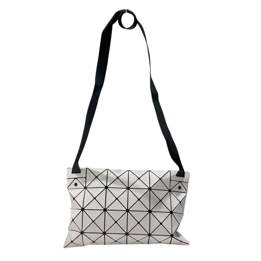 BAO ISSEY MIYAKE 【値下げ】BAO ショルダーバッグ BB83-AG054 