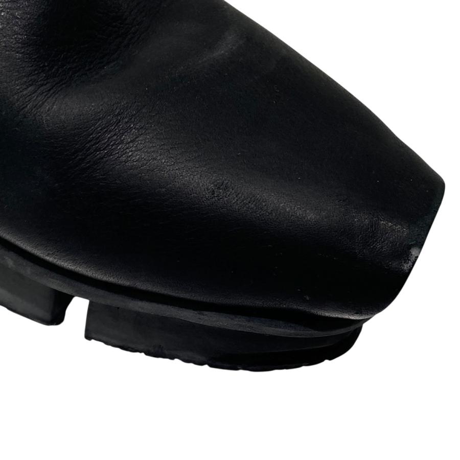 trippen ブラック 39 Trippen Extension. Men's black leather chukka boot. Made in