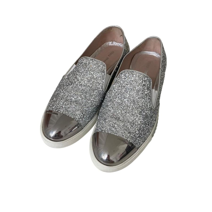 miumiu シルバーラメローファー 【公式通販】