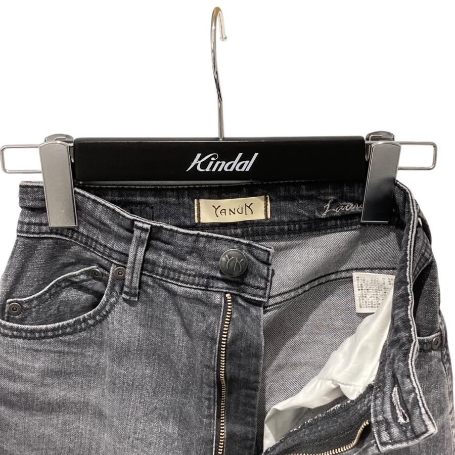 YANUK（ヤヌーク） YANUK 24AW カーブテーパード LAURA デニムパンツ