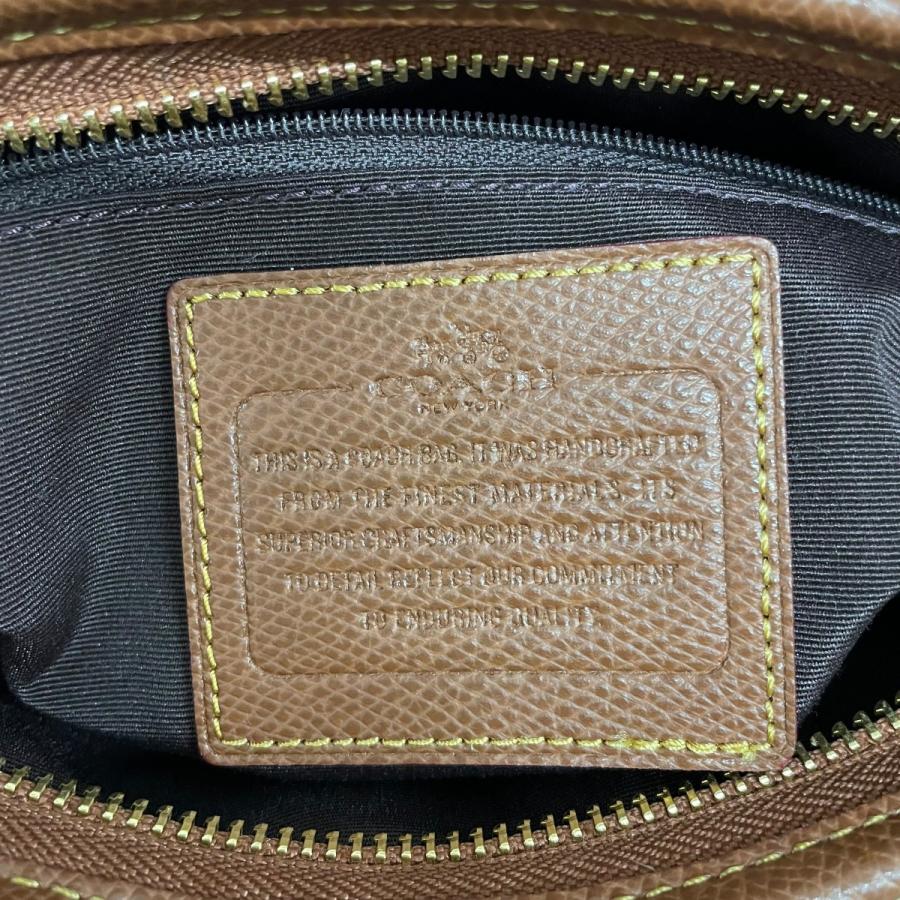 COACH（コーチ） シグネチャー ショルダーバッグ ベージュ×ブラウン