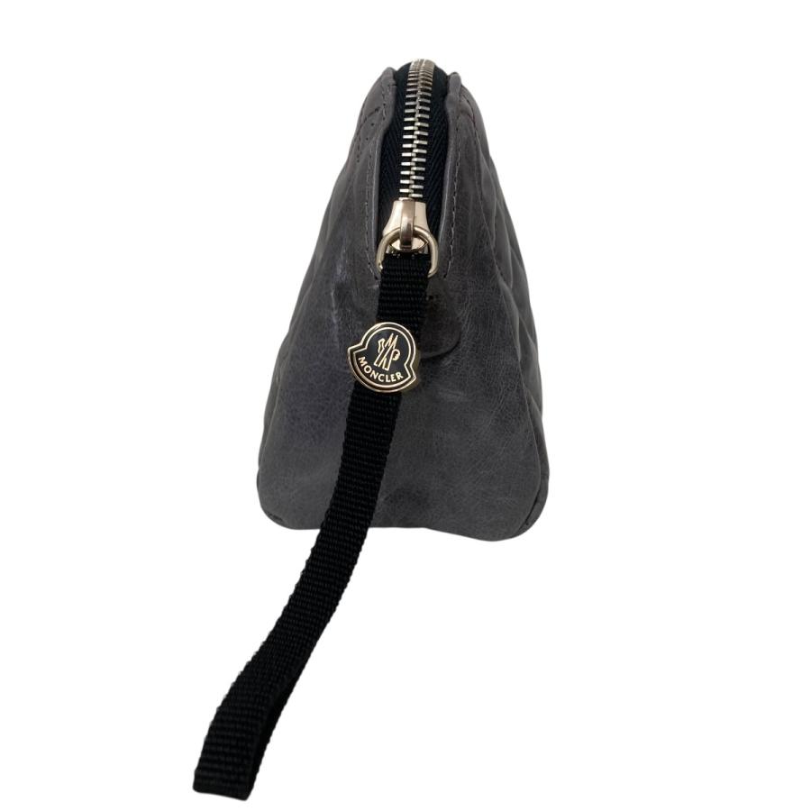 MONCLER（モンクレール） レザーキルティングポーチ グレー