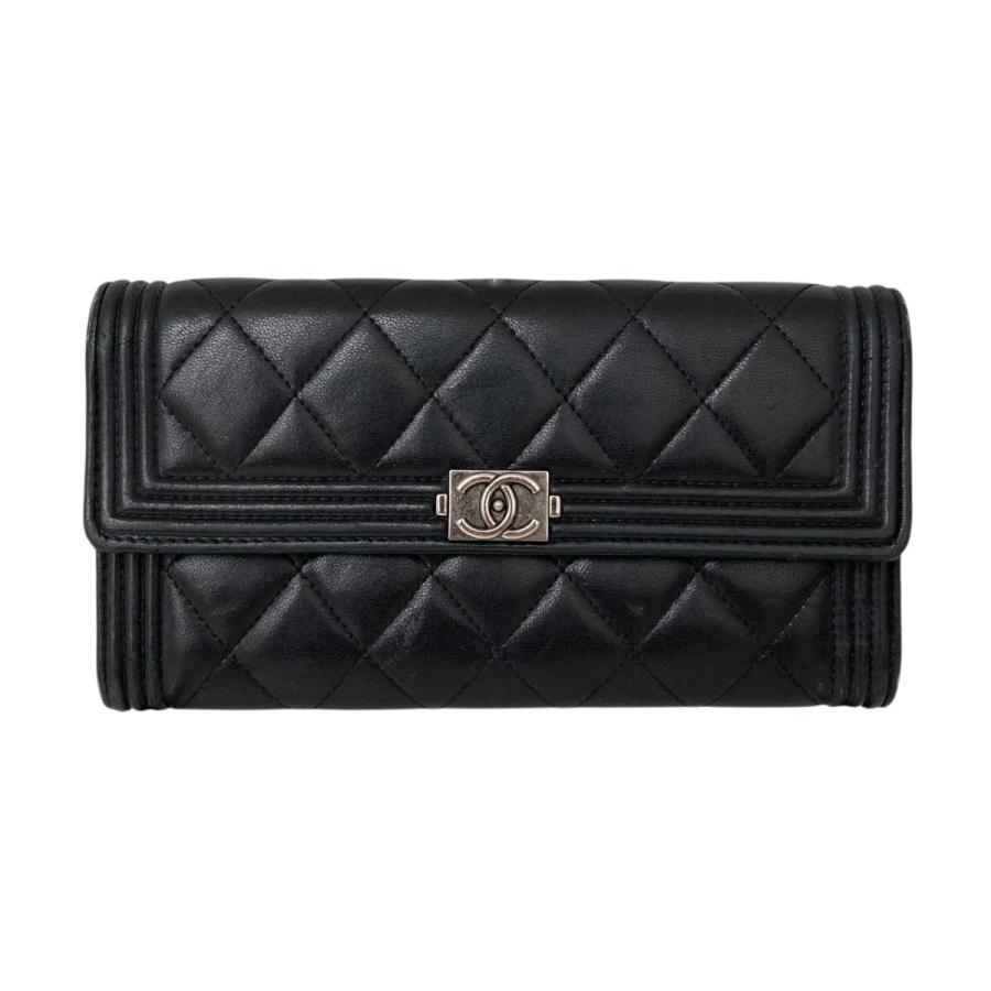 CHANEL（シャネル） ボーイシャネル ロングフラップ ラムスキン 長財布