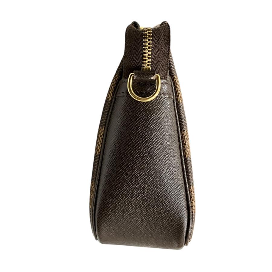 LOUIS VUITTON（ルイ・ヴィトン） トゥルース メイクアップ ポーチ