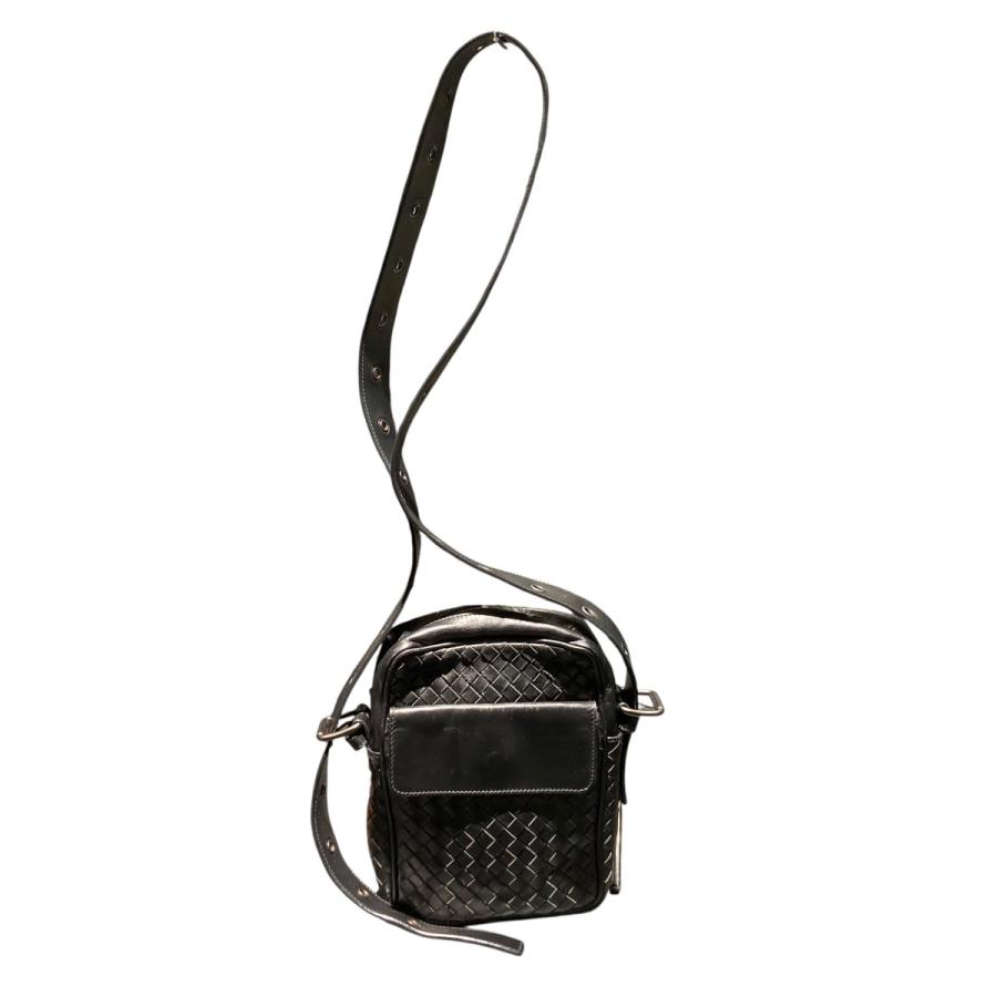 BOTTEGA VENETA ボッテガヴェネタ ショルダーバッグ イントレチャート BOTTEGA VENETA（ボッテガ・ヴェネタ） イントレチャート レザー