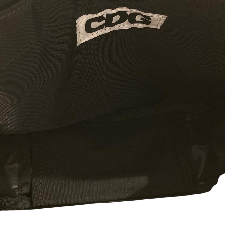 COMME des GARCONS（コムデギャルソン） ショルダーバッグ sz-k207