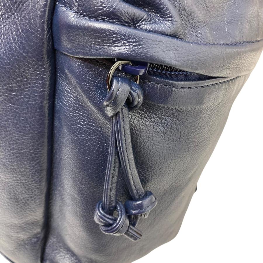 新品　GUCCI グッチ　ドローストリング レザー トートバッグ　ハンドバッグ GUCCI 【値下げ】GUCCI トートバッグ ドローストリングバッグ