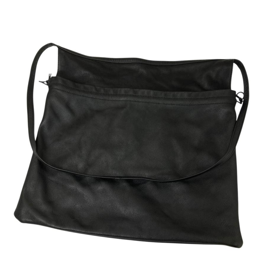 Hender Scheme（エンダースキーマ） Hender Scheme cow red cross bag
