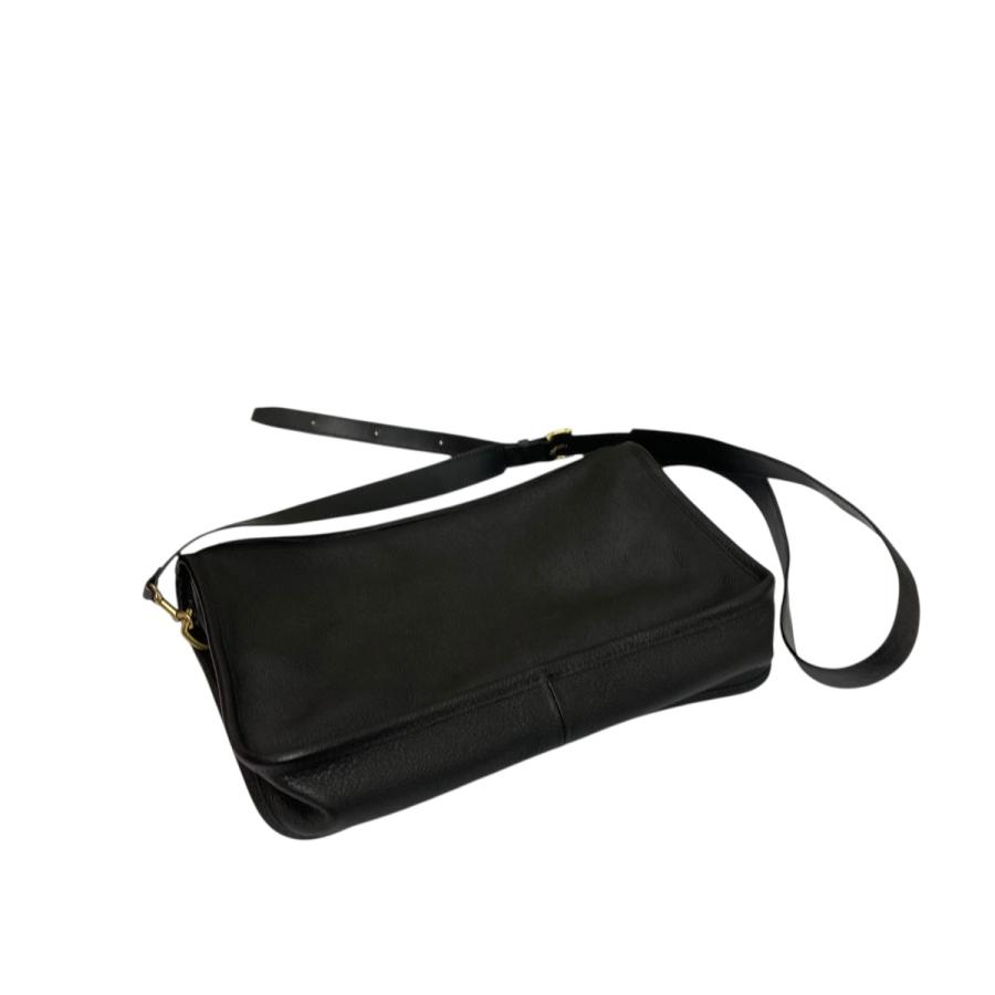 フォルメ forme BANKS L レザーショルダーバッグ ブラック