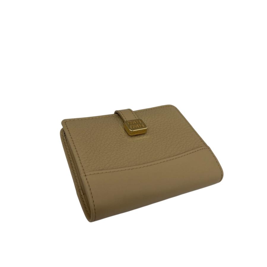 miu miu ベージュ 二つ折り財布 miu miu（ミュウミュウ） MIU MIU 2つ折り財布 ベージュ