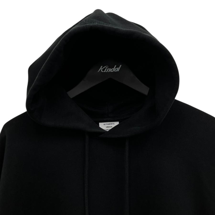 ヴェトモン VETEMENTS プルオーバーパーカー ブラック サイズ：M