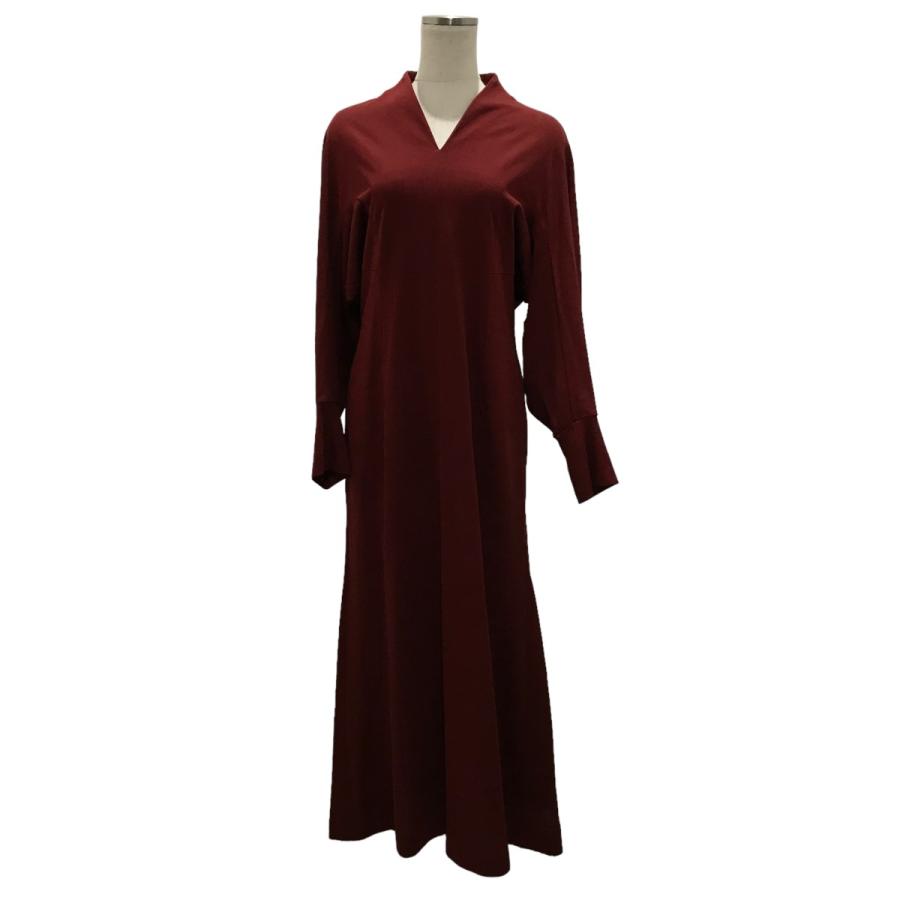 マメクロゴウチ mame kurogouchi 22AWV-Neck Classic Cotton Dress V 
