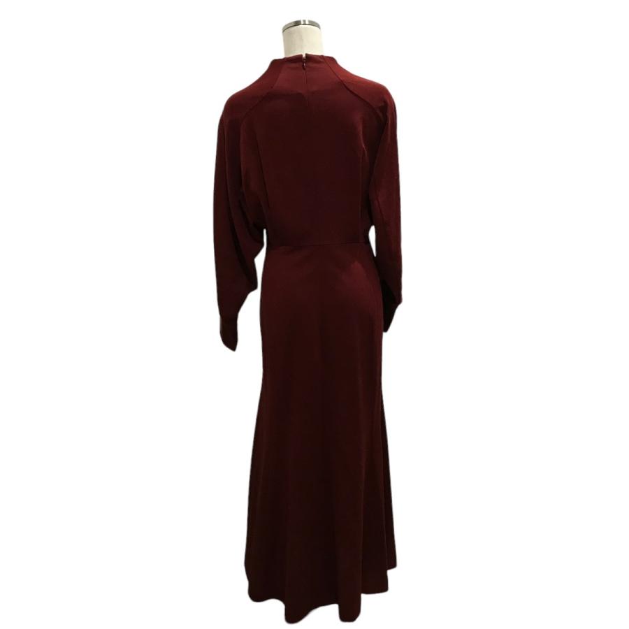 マメクロゴウチ mame kurogouchi 22AWV-Neck Classic Cotton Dress V 