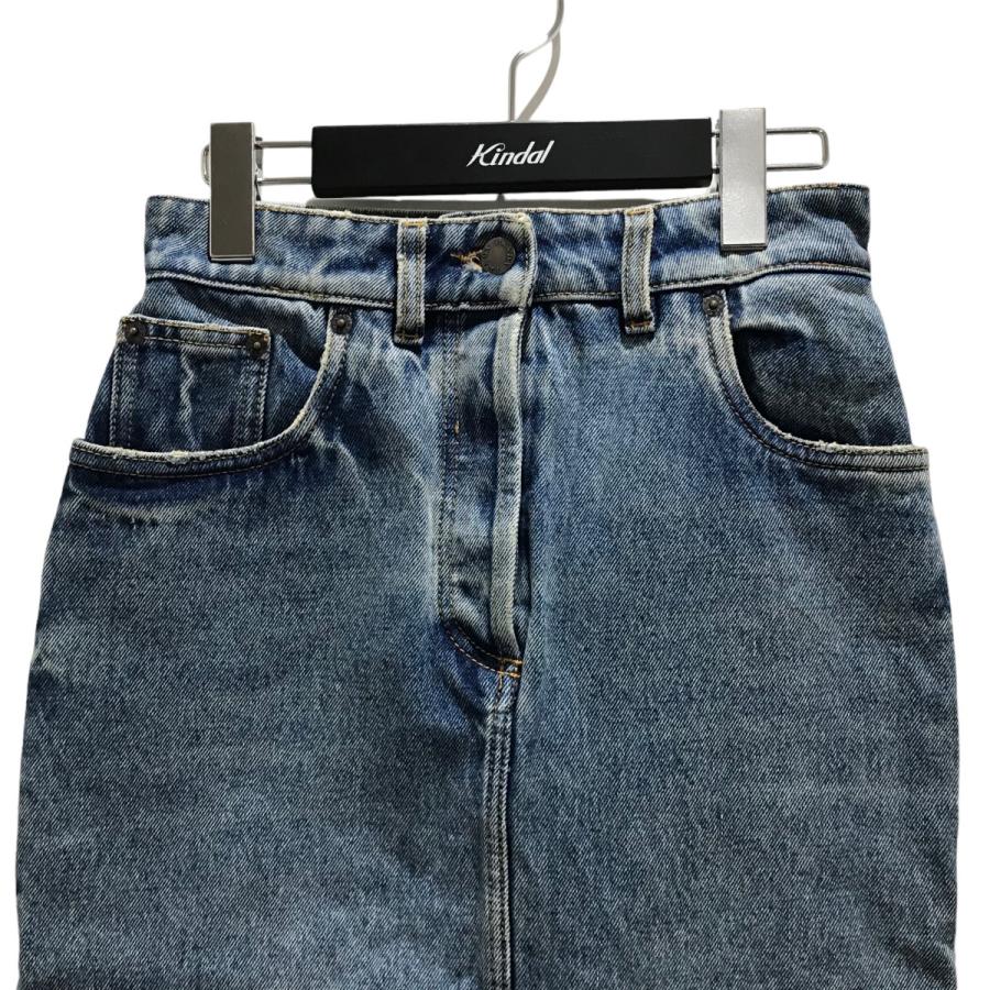 PRADA 【値下げ】PRADA 22SS ロゴプレートデニムスカート GFD163 PRADA 【値下げ】PRADA 22SS ロゴプレートデニムスカート GFD163