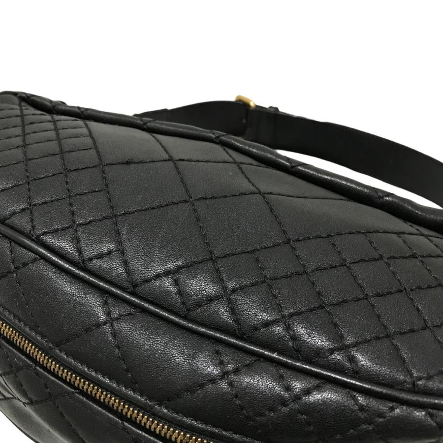 【値下げ】VERSACE レザーキルティングバッグ ブラック (EC)_8