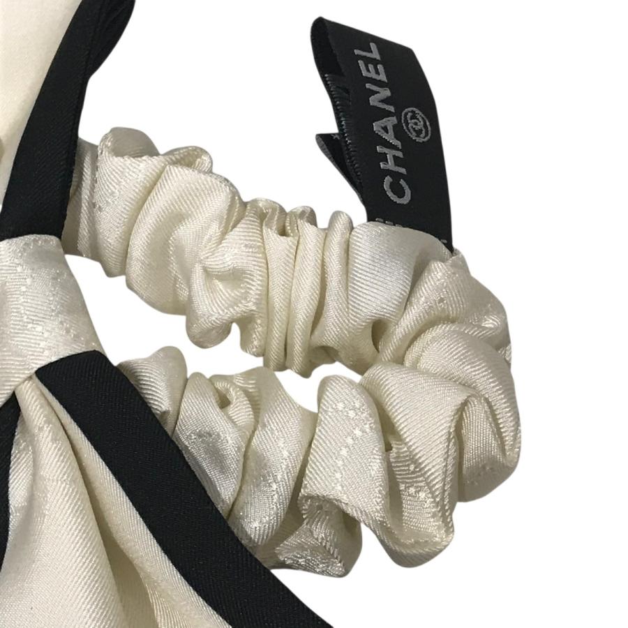 CHANEL アイボリー・黒 リボン・シュシュ　シャネル CHANEL（シャネル） リボンシュシュ ホワイト×ブラック : カインドオル