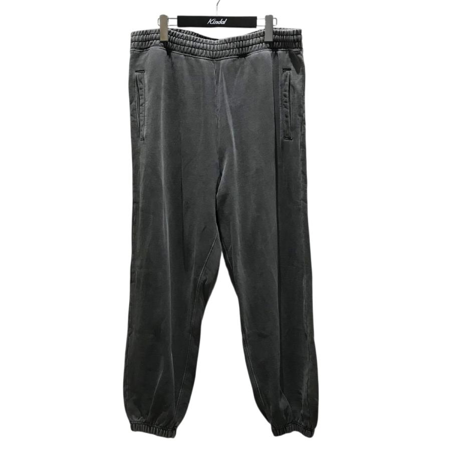 Carhartt × UE グレー パンツ 星刺繍 Carhartt × UE グレー パンツ 星刺繍 Carhartt × UE グレー パンツ 星刺繍