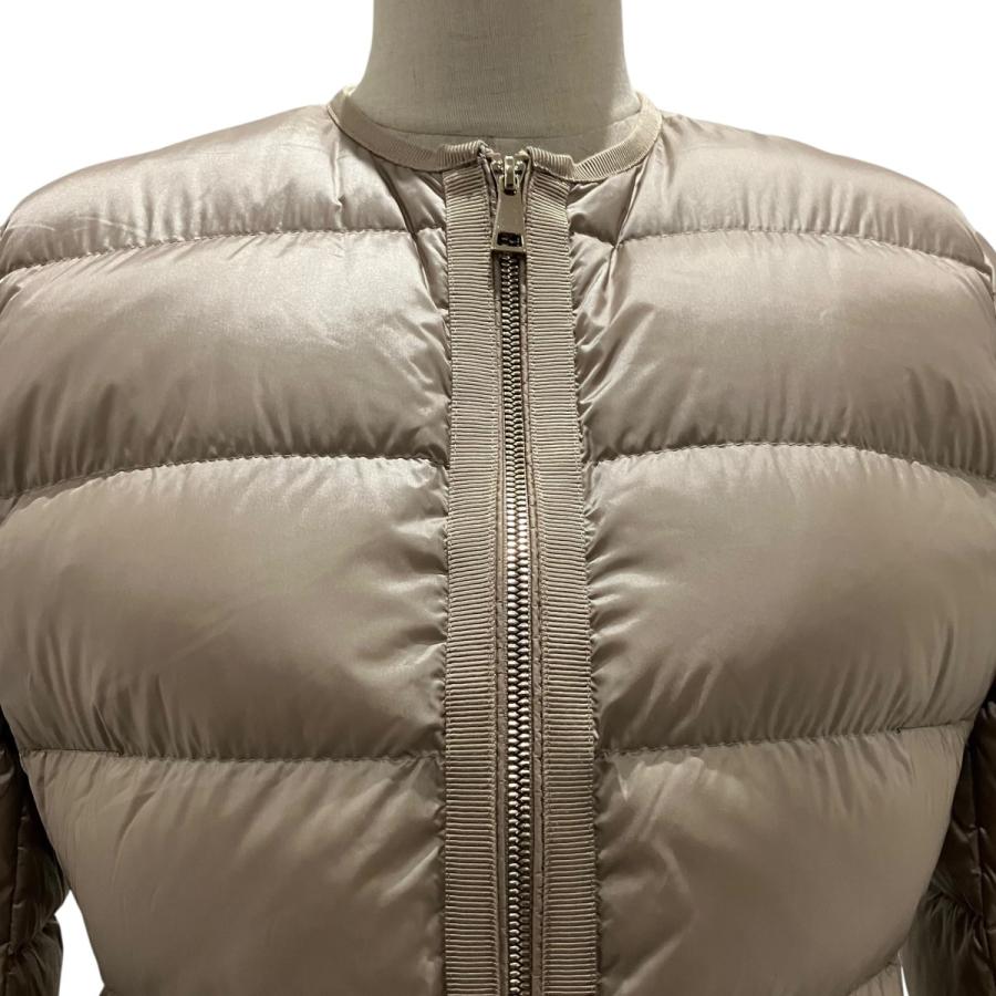 モンクレール MONCLER 【LAURINE】 ノーカラーダウンジャケット J20931A00101 ベージュ サイズ：3の画像