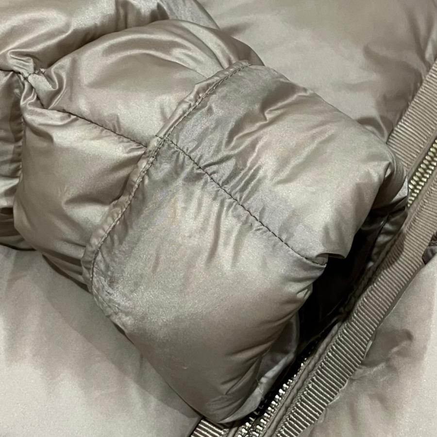 モンクレール MONCLER 【LAURINE】 ノーカラーダウンジャケット J20931A00101 ベージュ サイズ：3の画像
