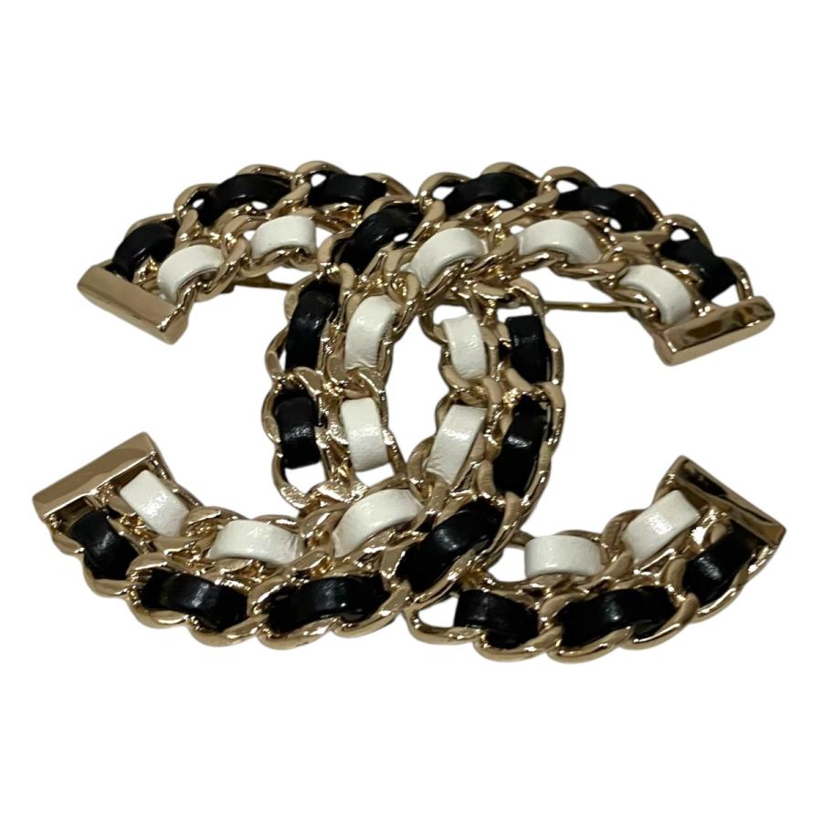 シャネル CHANEL B22A ココマークブローチ ブラック×ホワイトの画像