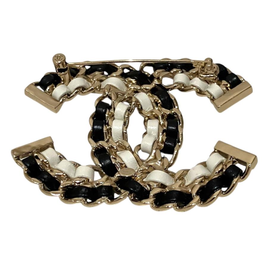 シャネル CHANEL B22A ココマークブローチ ブラック×ホワイトの画像
