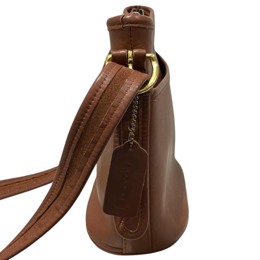 COACH（コーチ） 【OLD COACH】 ショルダーバッグ ブラウン