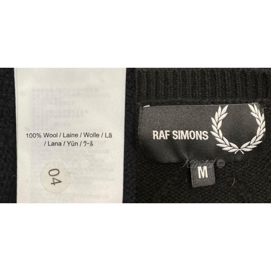 SIMONS × FRED PERRY 21AW「OVERSIZED V-NECK JUMPER」フレッドペリープリントパッチニット 【Roundel】 ブラック