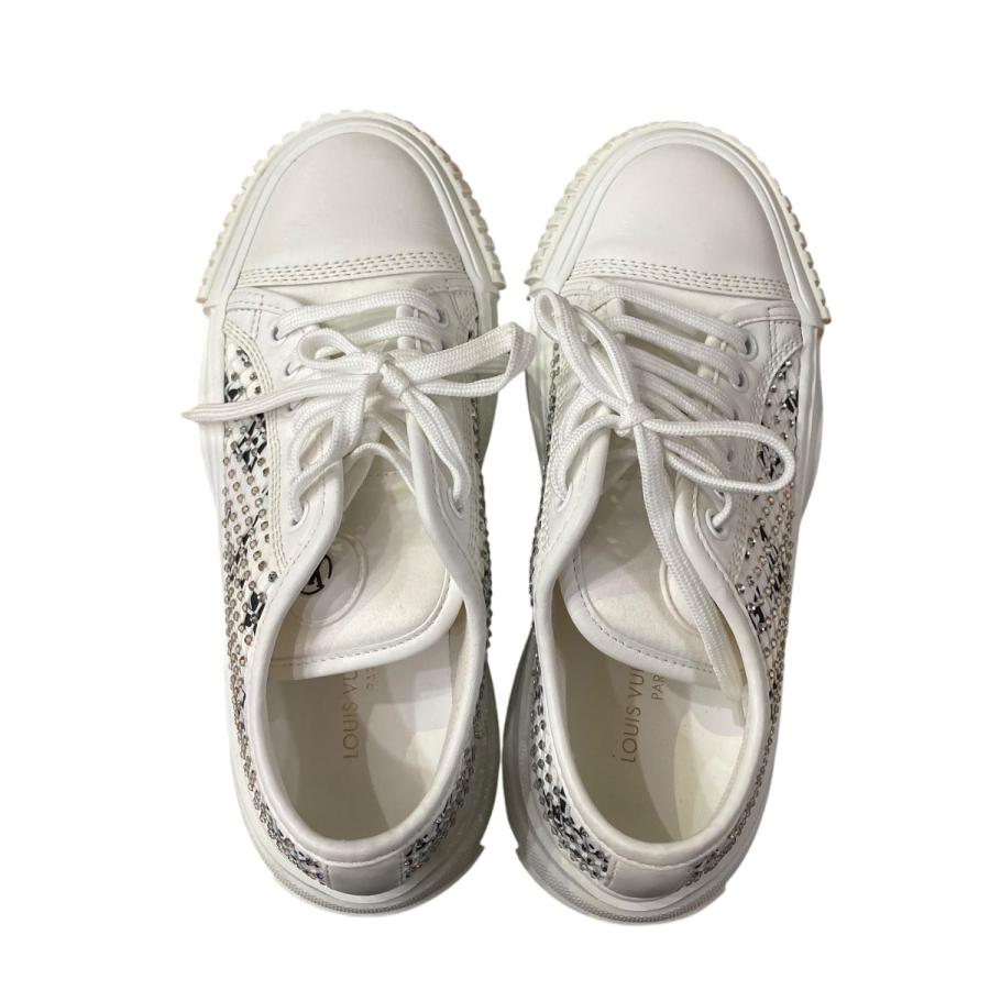 LOUIS VUITTON ホワイト ブラック スニーカー 値下げ交渉○ Louis Vuitton ブラック&ホワイト スニーカー 値下げ交渉⭕️