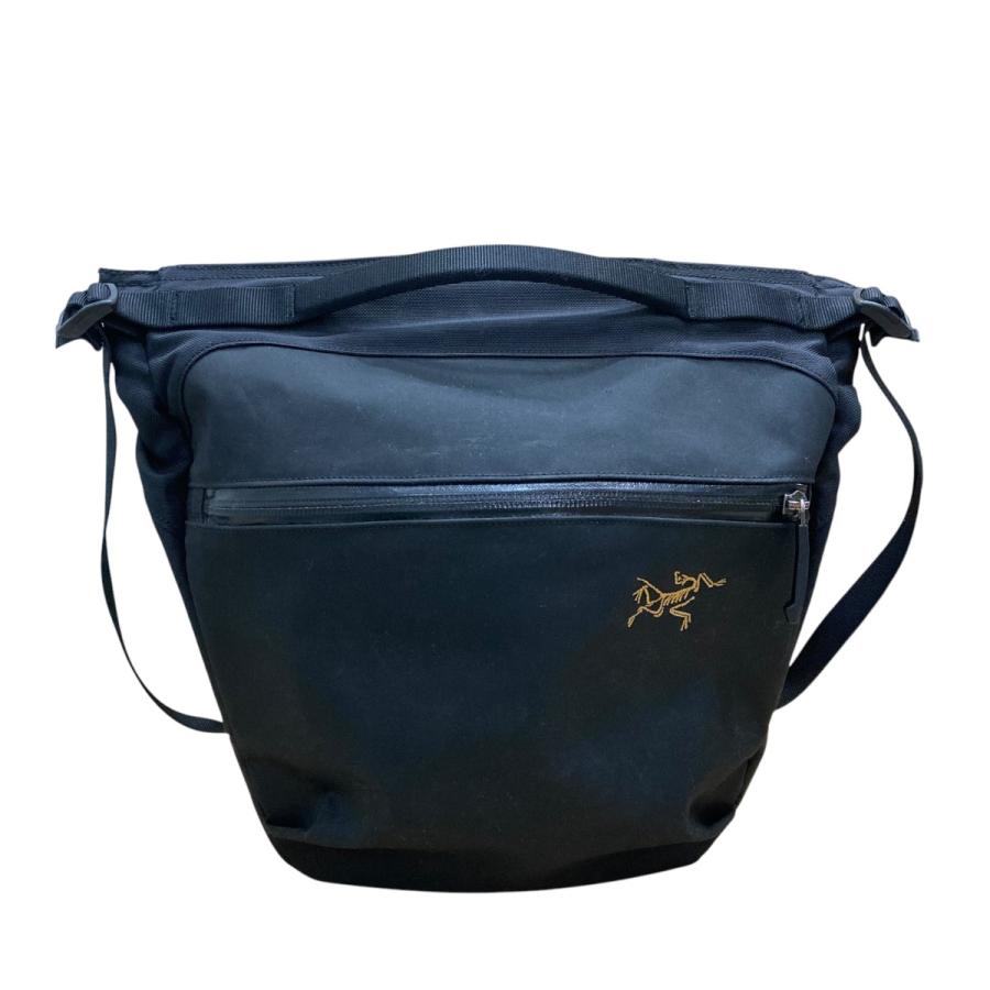ARC'TERYX 【値下げ】ARC'TERYX ARRO 8 ショルダーバッグ 24019