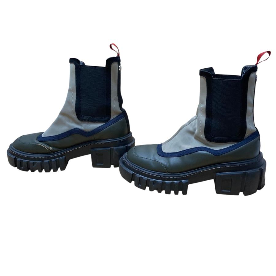 人と被りたくない方必見‼︎アンスリード　サイドゴアブーツ　サイズ36 UN3D. アンスリード UN3D． サイドゴアブーツ カーキ サイズ：36