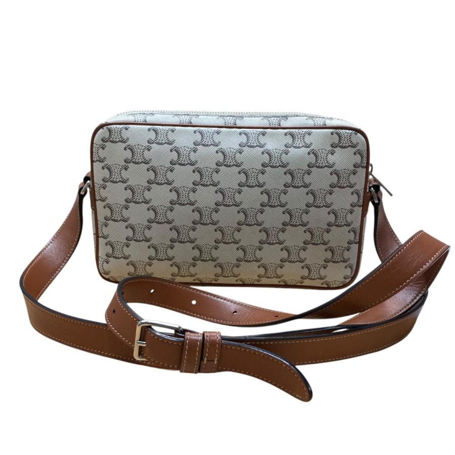 CELINE トリオンフ メッセンジャーバッグ 即購入⭕️ CELINE トリオンフ メッセンジャーバッグ 即購入⭕️ CELINE セリーヌ