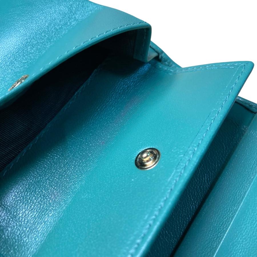 miu miu グリーン 二つ折り財布　マテラッセ Amazon | (ミュウ ミュウ) MIU MIU 二つ折り財布 MATELASSE