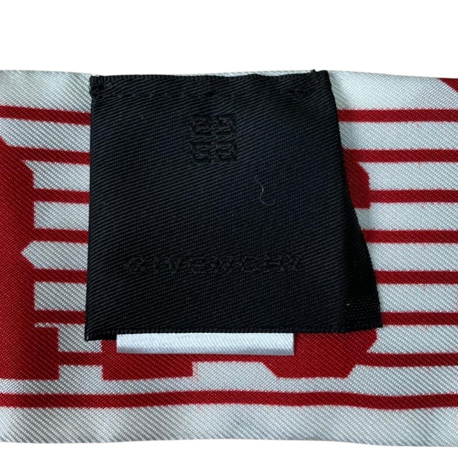 GIVENCHY（ジバンシィ） 【値下げ】GIVENCHY ロゴシルクスカーフ