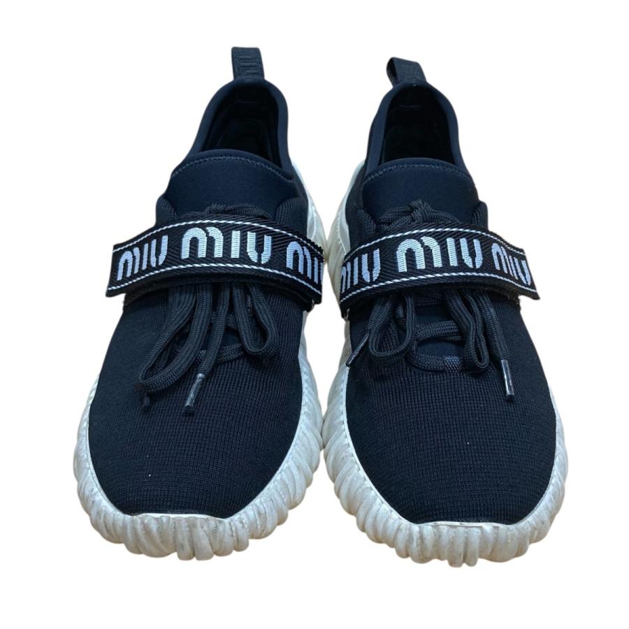 miumiu ミュウミュウ　ロゴ入りスニーカー　ブラック　36 miumiu ミュウミュウ ロゴ ブラック スニーカー ハイカット 36