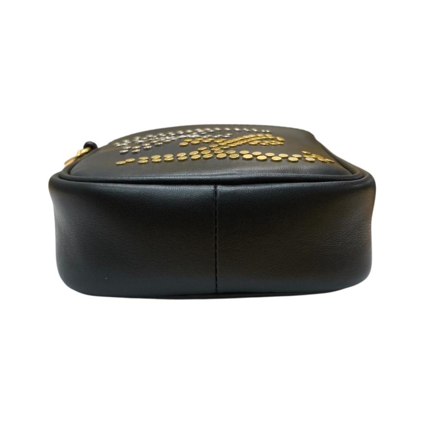 【正規品】FENDI ブラックショルダーバッグ　美品 FENDI（フェンディ） スタッズショルダーバッグ ブラック サイズ