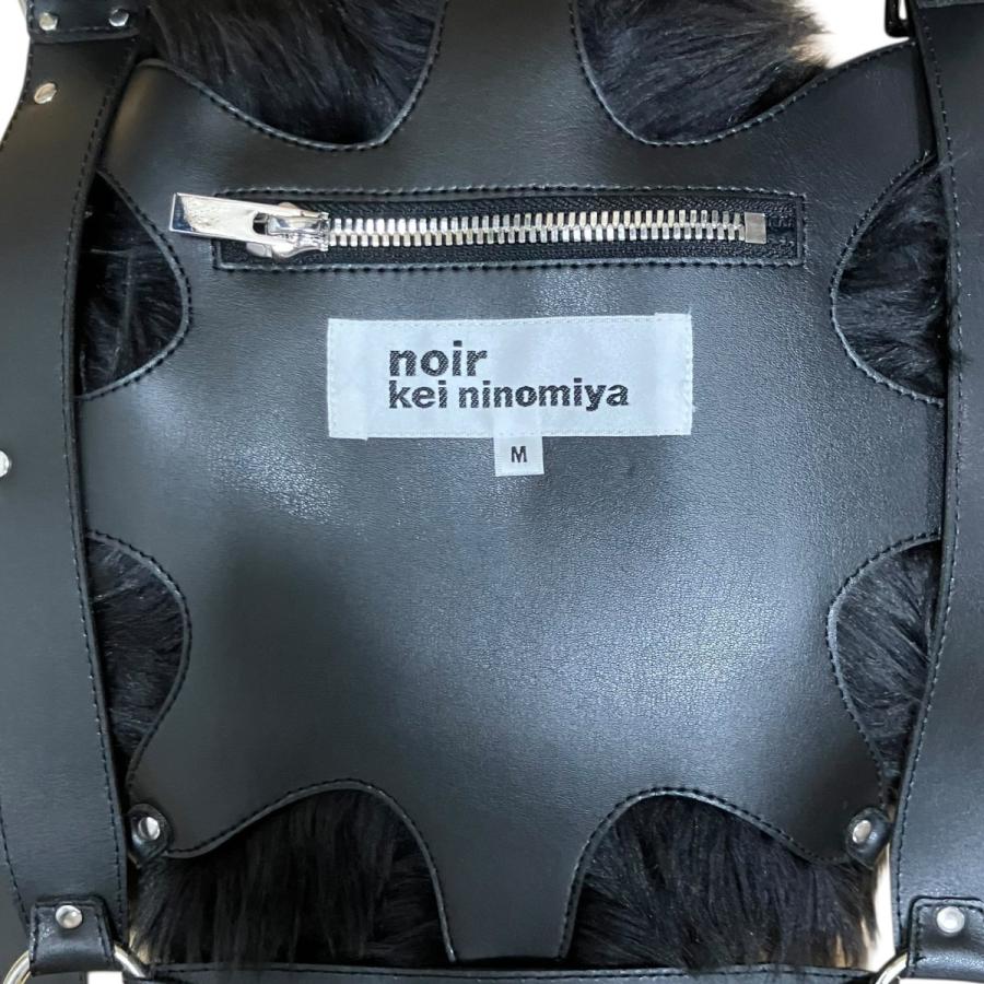【新品未使用品】ノワール　ケイ　ニノミヤ　ハーネス(ファーバック付き) noir kei ninomiya 【値下げ】noir kei ninomiya 25AW ハーネス ファー