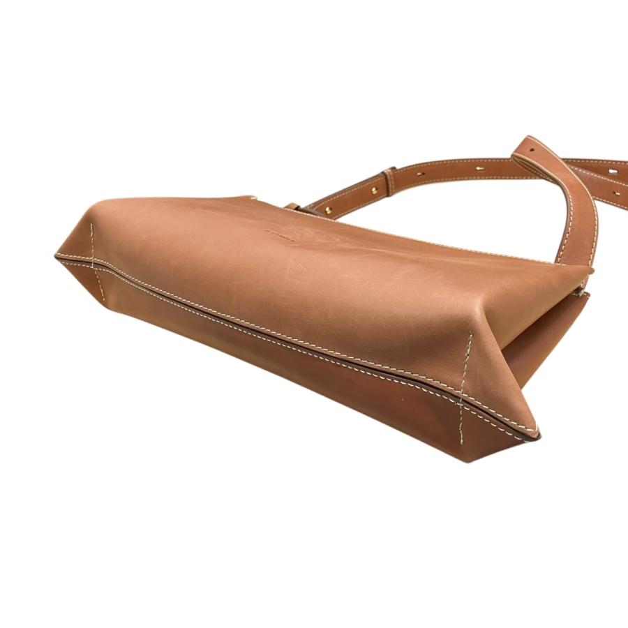 バッグ JIL Sander. Color Caramel JIL SANDER（ジルサンダー） ショルダーバッグ キャメル サイズ