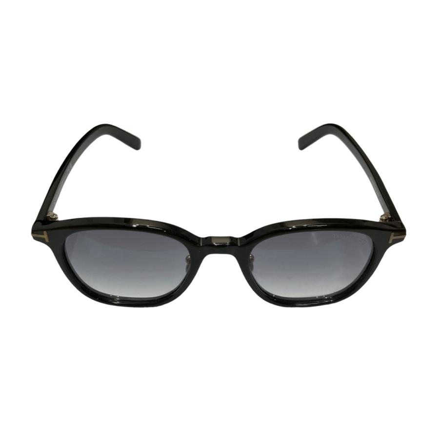 TOM FORD ブラックフレーム サングラス TOM FORD（トムフォード） サングラス ブラック サイズ