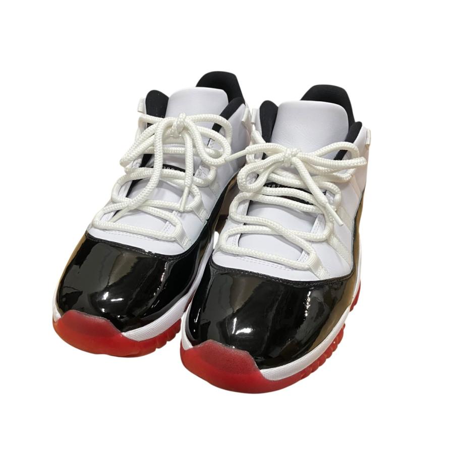NIKE（ナイキ） エアジョーダン11 スニーカー ホワイト×ブラック