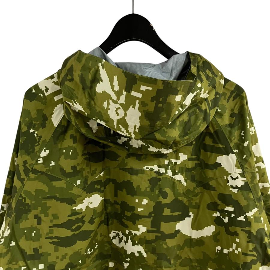 アベイシングエイプ A BATHING APE ピクセルカモスノーボード2レイヤージャケット カーキ サイズ：Lの画像