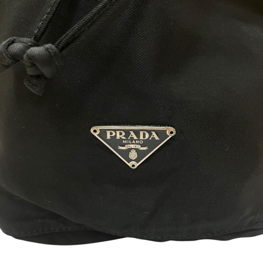 PRADA（プラダ） 三角プレート付きナイロン巾着ポーチ ブラック サイズ