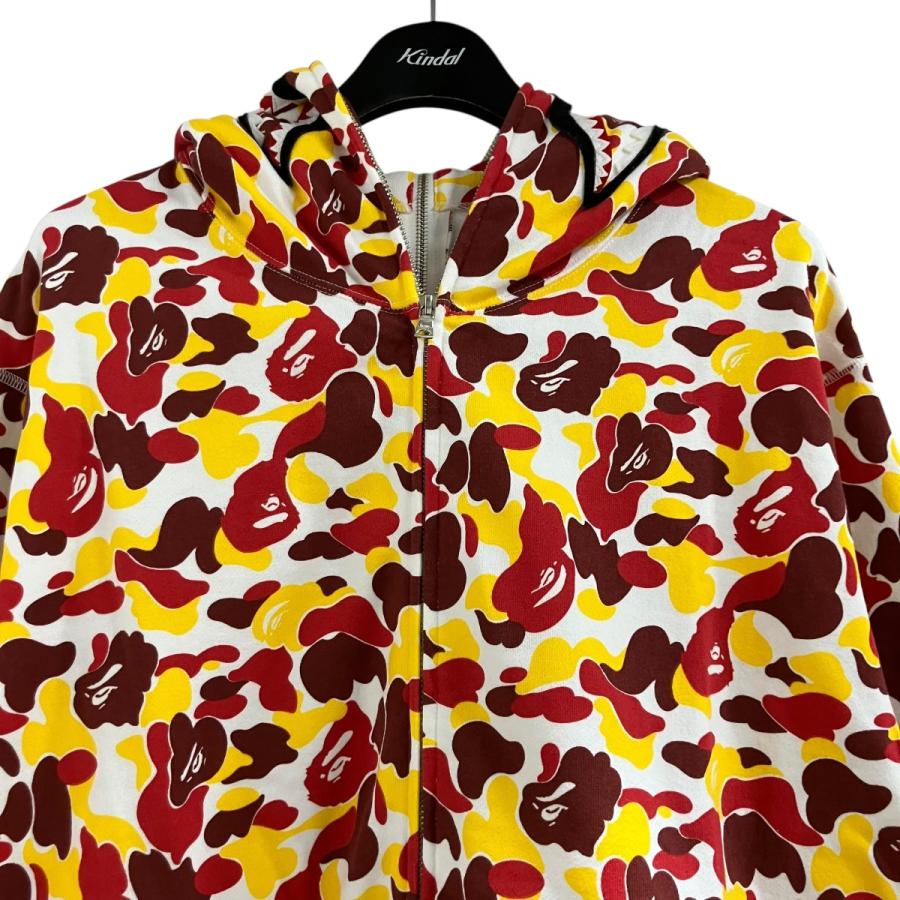 A BATHING APE（アベイシングエイプ） カモ柄シャークジップアップ