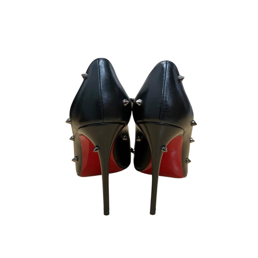 Christian Louboutin（クリスチャンルブタン） トゥスタッズヒール