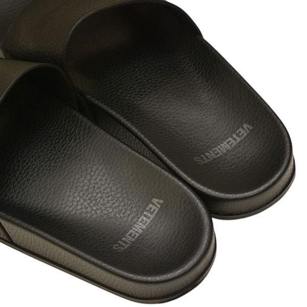 値下げ】VETEMENTS Slides Leather Sandal シャワーサンダル