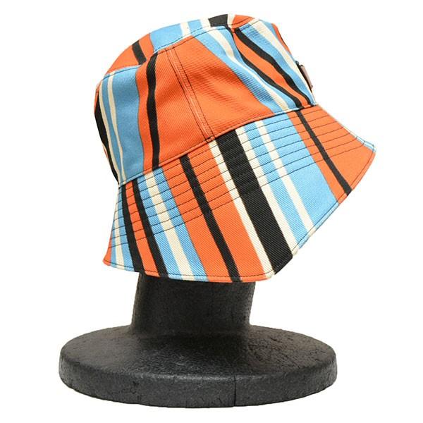 PRADA SPORT チェック柄クリーム色バケットハット プラダ 210.jpg