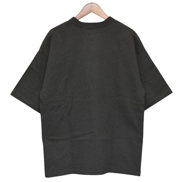 BOTTEGA VENETA（ボッテガ・ヴェネタ） リベットポケットTシャツ