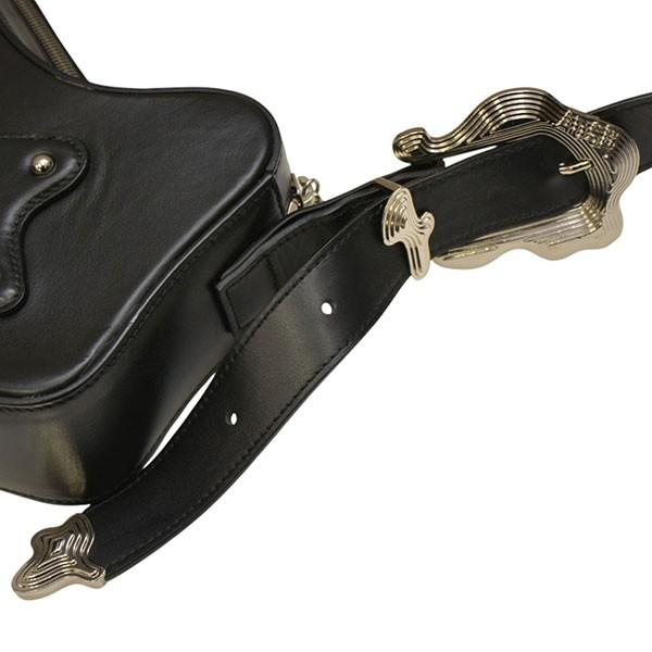 美品 anderssonbell アンダースンベル　ショルダーバッグ ANDERSSON BELL(アンダースンベル) ショルダーバッグ・ポシェット