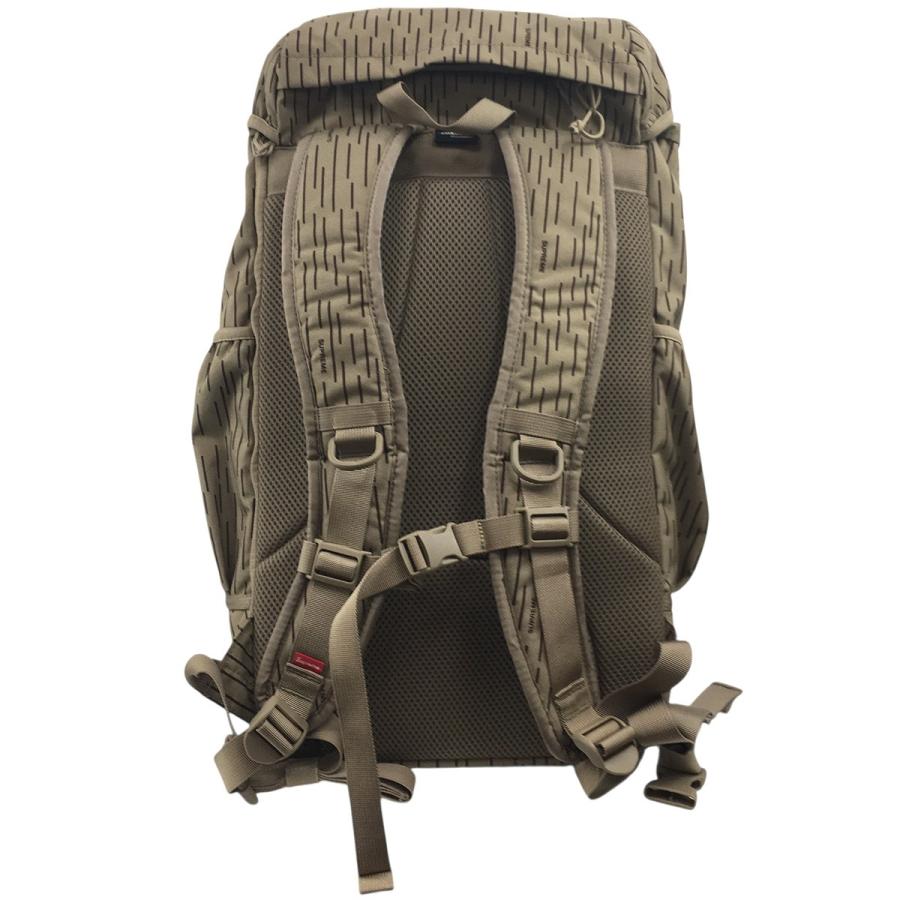 バッグ SUPREME 24AW Duffle Bag Tan Raindrop Buy Supreme Duffle Bag 'Tan Raindrop' - FW24B5 TAN RAINDROP | GOAT